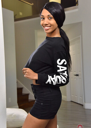 Super sexy ebony teen Alexis Avery showing her black pussy & her exotic tits